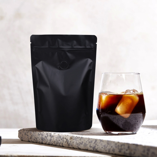100pcs 8oz أسود غير لامع حقيبة القهوة مع صمام واحد في اتجاه واحد
