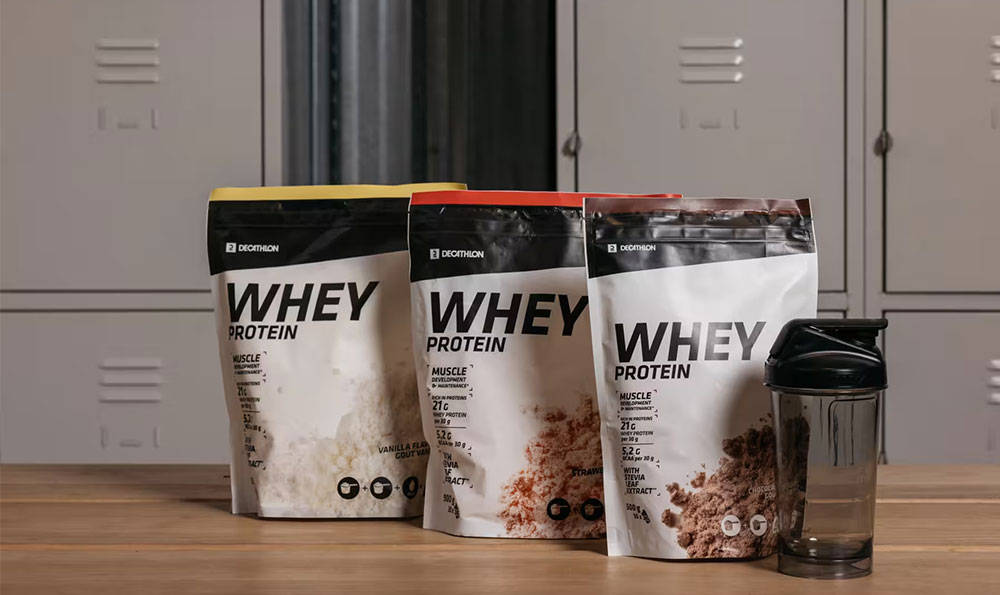 الوقوف في الحقيبة مسحوق البروتين.jpg